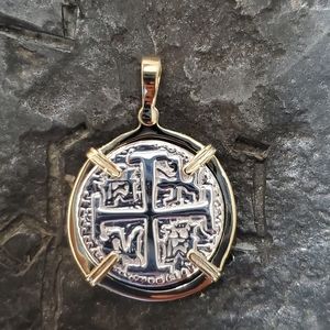 COPY - Atocha silver with 14kt gold bezel